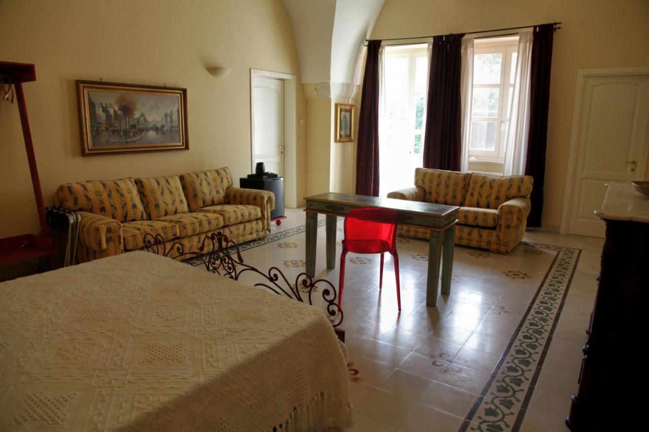 Villa Urso Bed&Breakfast 蒙泰罗尼迪莱切 外观 照片