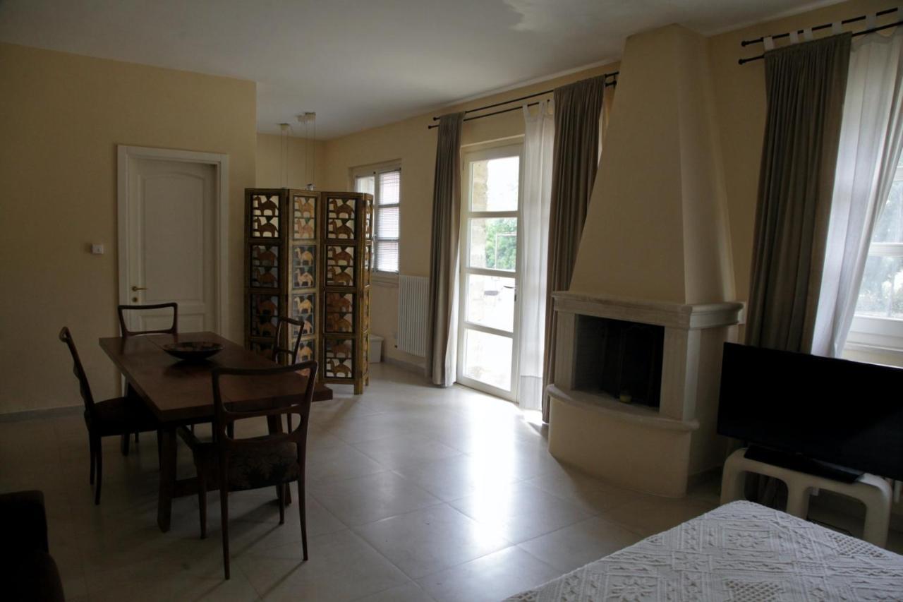Villa Urso Bed&Breakfast 蒙泰罗尼迪莱切 外观 照片
