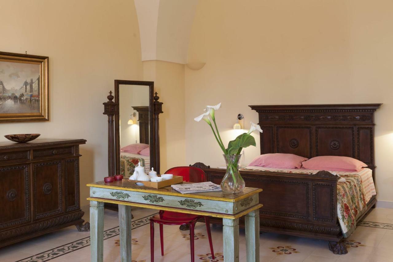 Villa Urso Bed&Breakfast 蒙泰罗尼迪莱切 客房 照片