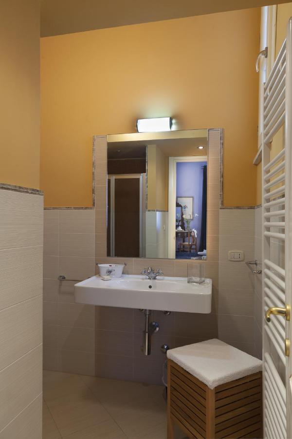 Villa Urso Bed&Breakfast 蒙泰罗尼迪莱切 客房 照片